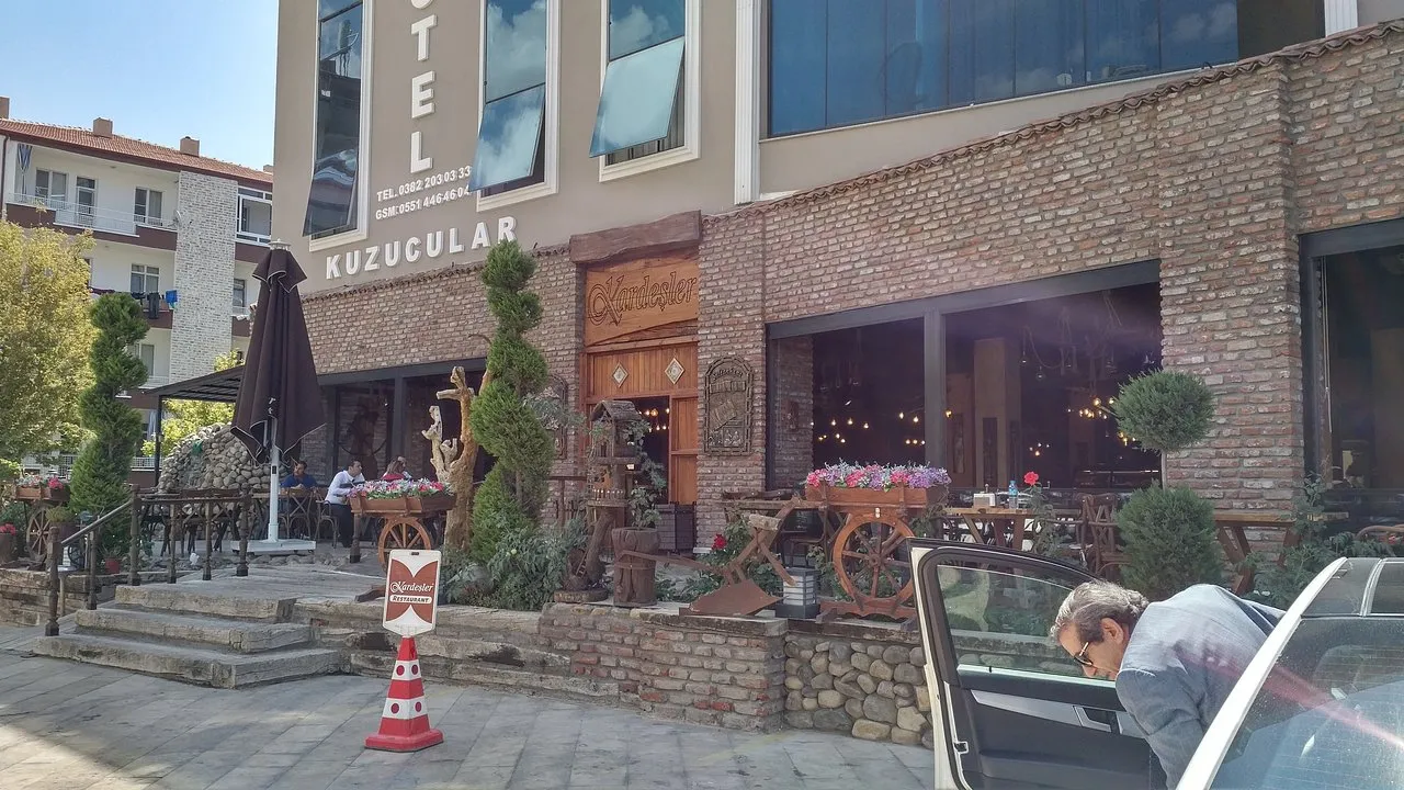 Kardeşler Restoran - Sariyahşi Aksaray