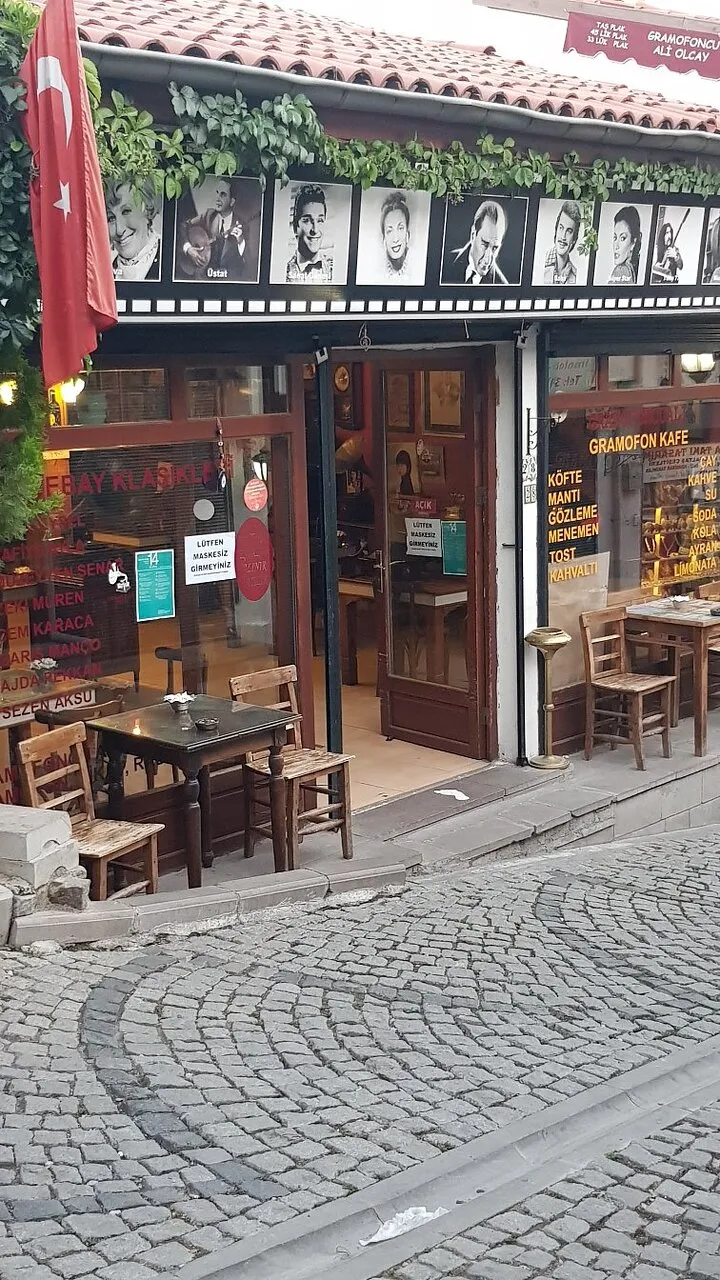 Gramofon Kafe(Gramofoncu Ali) - Altındağ Ankara