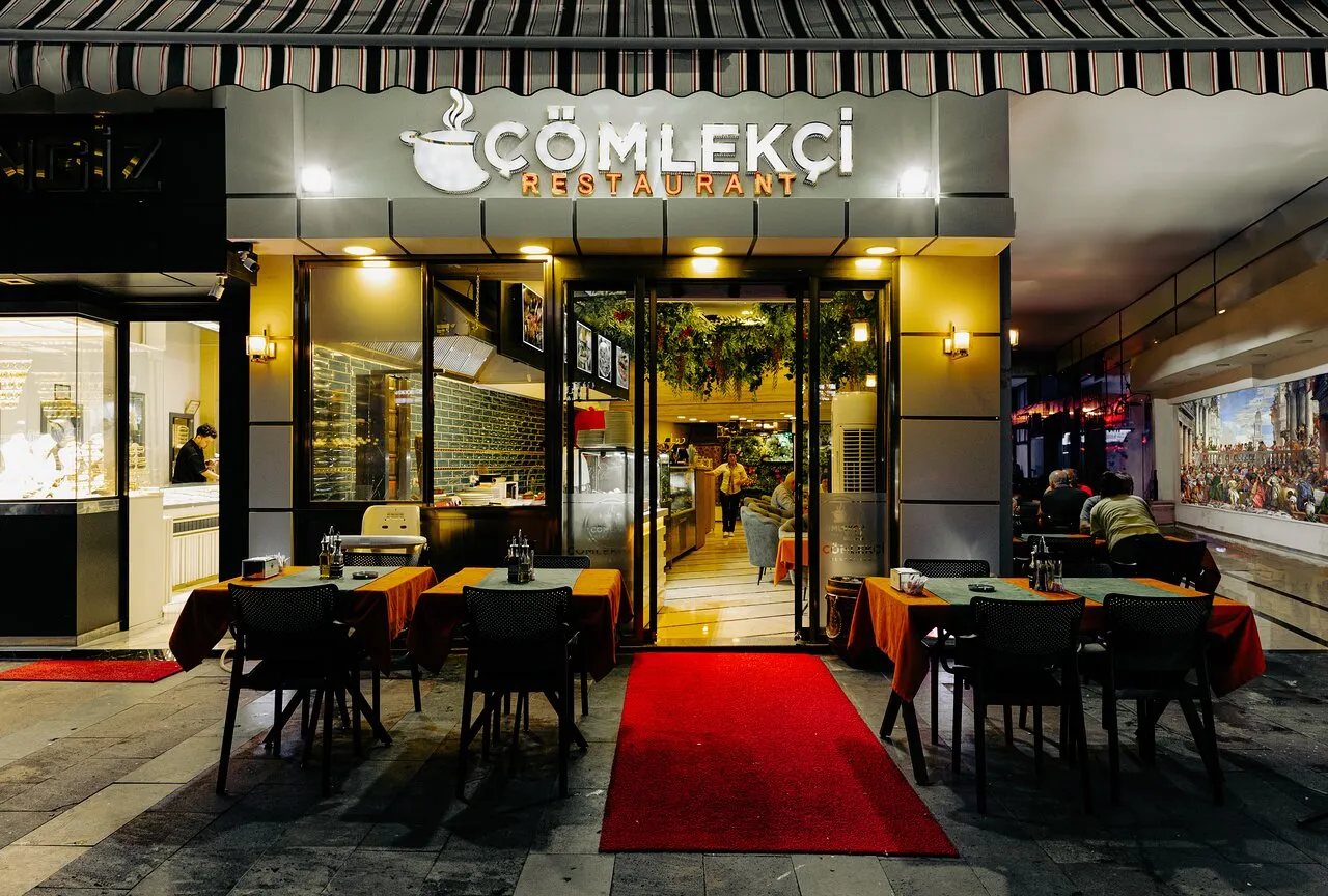 &Ccedil;&ouml;mlek&ccedil;i Restaurant - Antalya