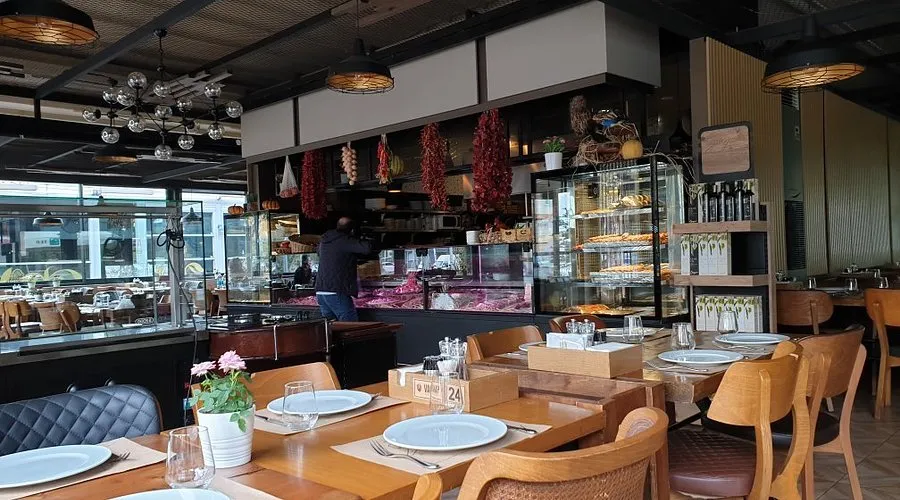 Vahap Usta Et Restaurant - Konyaaltı Antalya