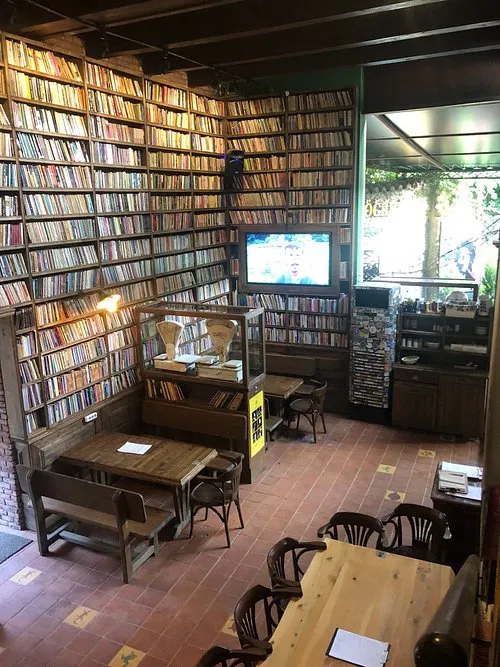 Varuna Gezgin Cafe - Antalya - Kalei&ccedil;i - Muratpaşa Antalya