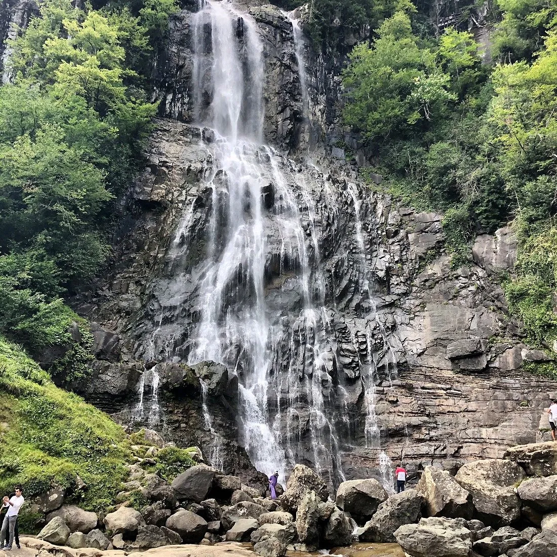 Men&ccedil;una Şelalesi Restoran - Arhavi Artvin