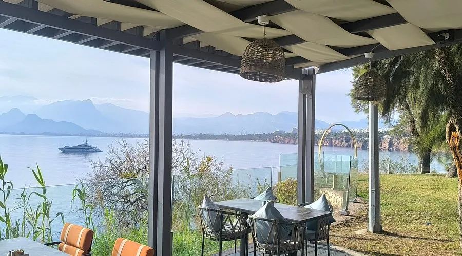 Sunset view restaurant & bar - Hopa Artvi̇n