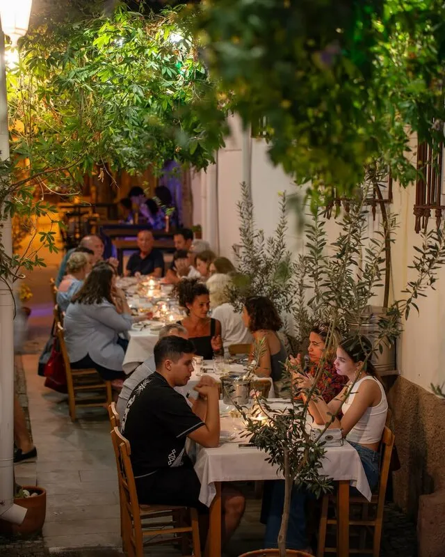 Sofia Ayvalık - Ayvalık Balikesi̇r