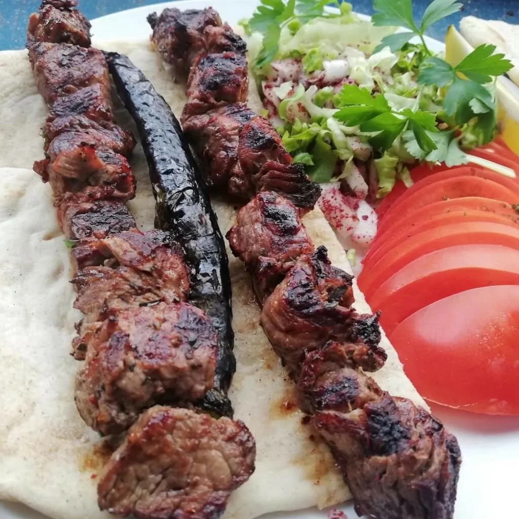 Karadağ Izgara - Kebap - S&ouml;ğ&uuml;t Bi̇leci̇k