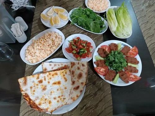 Berti Et Lokantası - Yedisu Bing&ouml;l