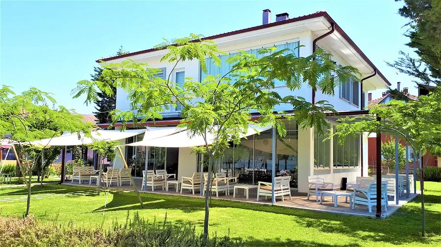 Beyaz Ev Lagom Cafe & Restaurant - İznik Bursa