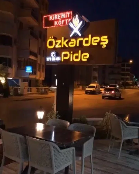 &Ouml;zkardeşler Pi̇de - Bozkurt Denizli