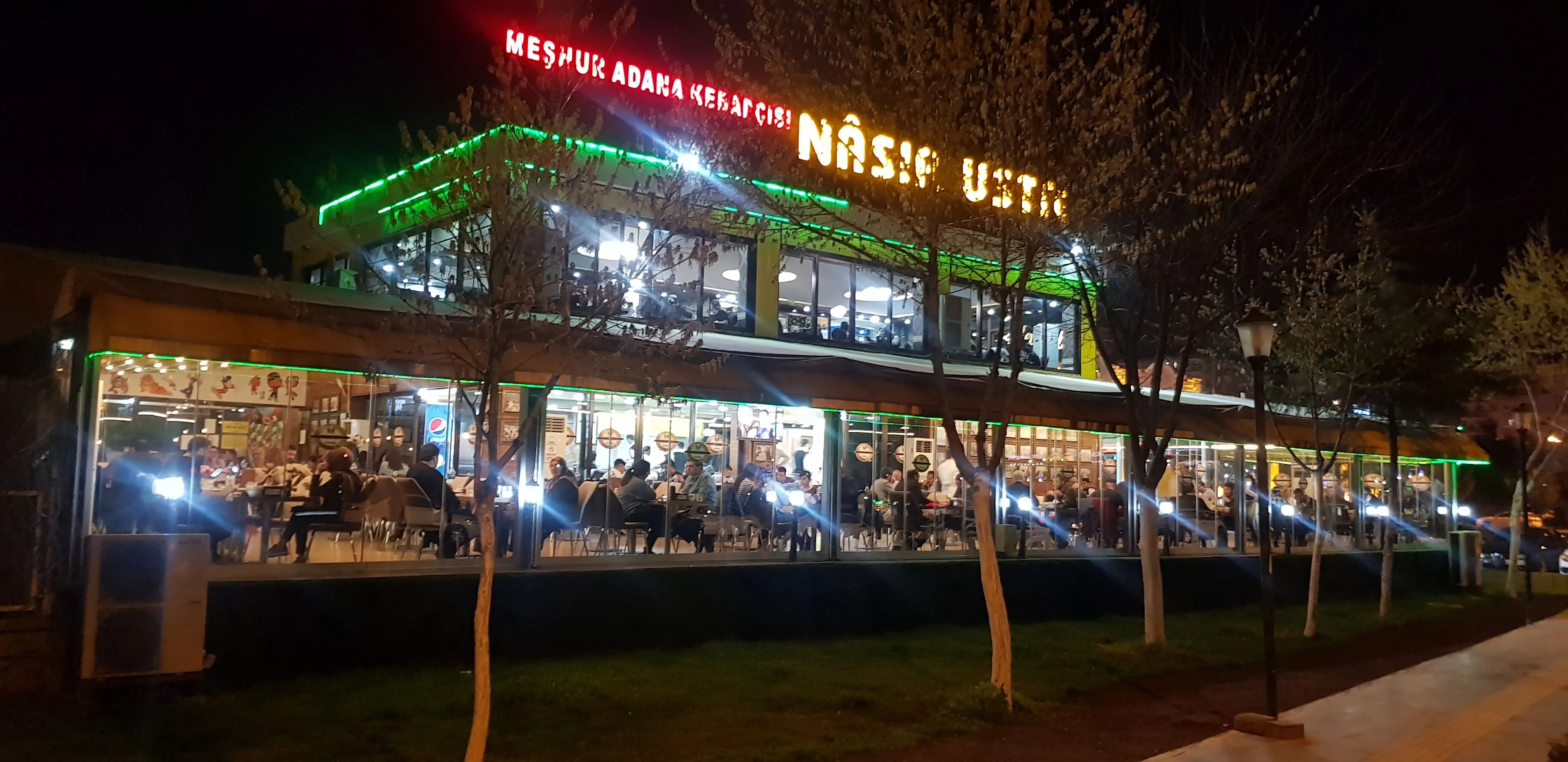Nasır Usta Adana Kebap&ccedil;ısı Diclekent Şubesi - Kayapınar Diyarbakır
