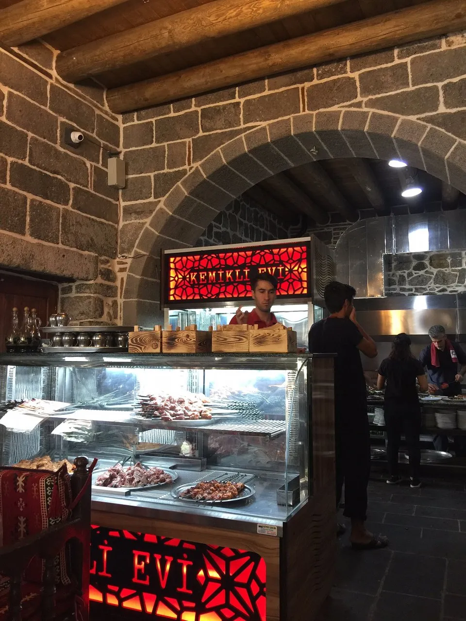 Kemikli Evi ( Avni Bey Konağı ) - Diyarbakır