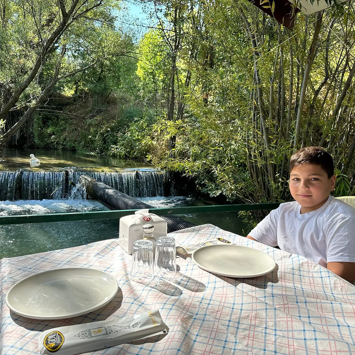&ccedil;ağlayan G&uuml;l Restaurant - Erzincan Merkez Erzincan