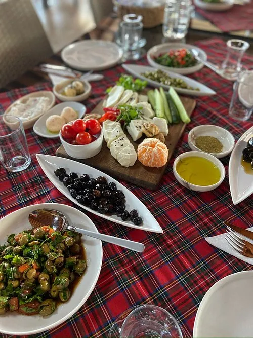 Lim&rsquo;s Kahvaltı ve Şark&uuml;teri - Defne Hatay