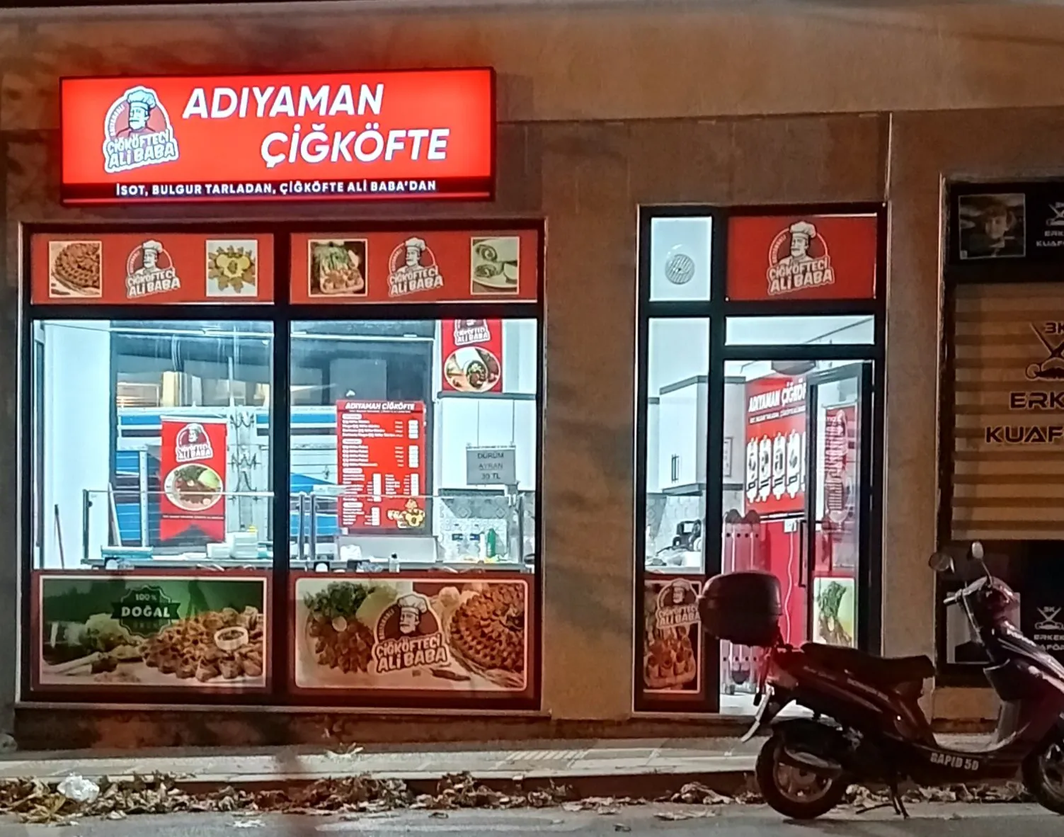 Meşhur Adıyamanlı &Ccedil;iğ K&ouml;fteci Ali Baba - Uluborlu Isparta