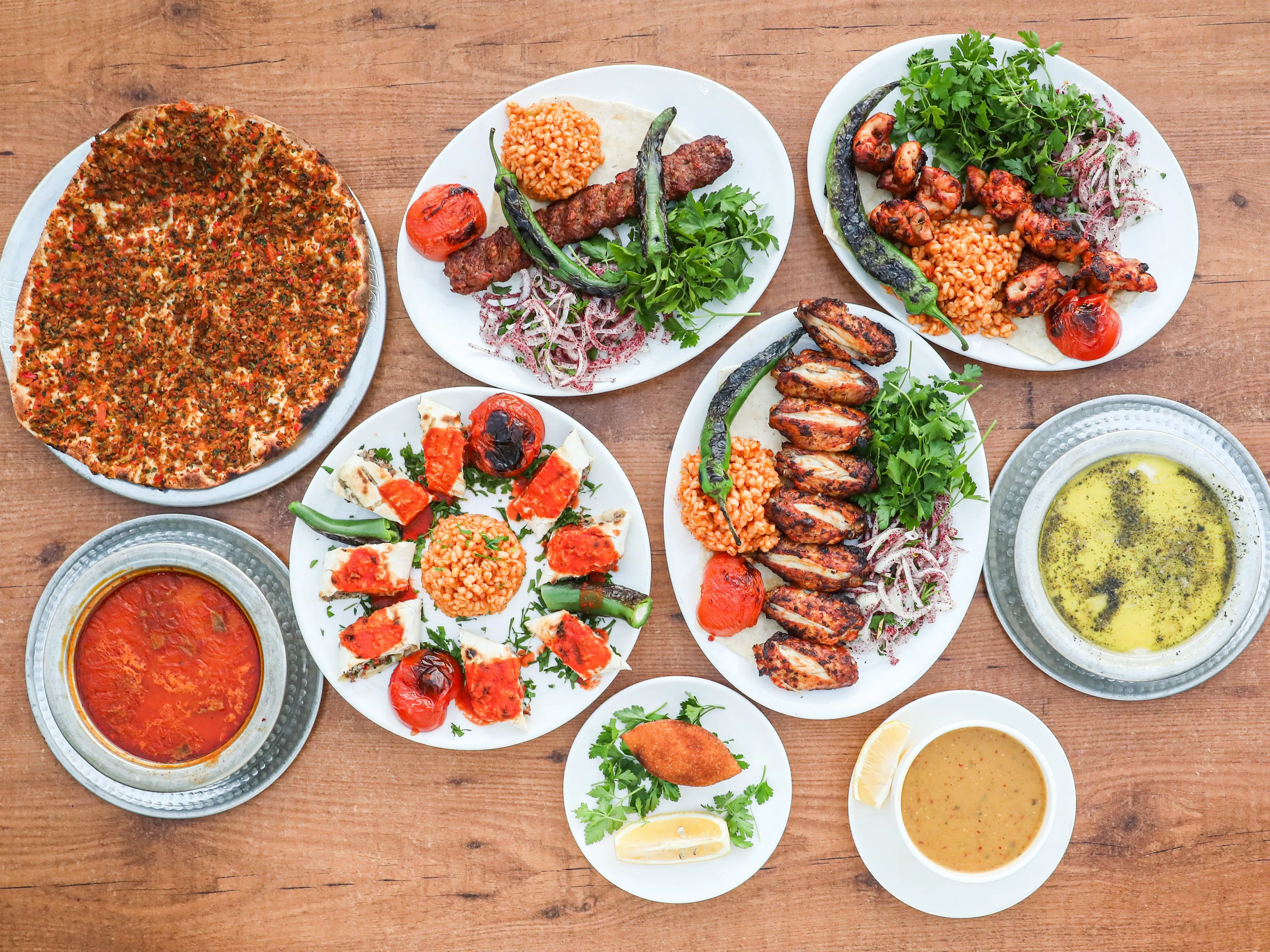 Lezzet-i Şark Hacıbaba Antep Sofrası - Başakşehir İstanbul