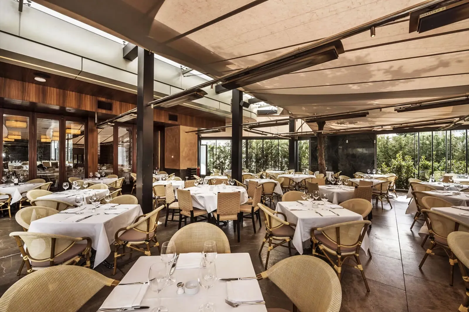 Paper Moon - Beşiktaş İstanbul