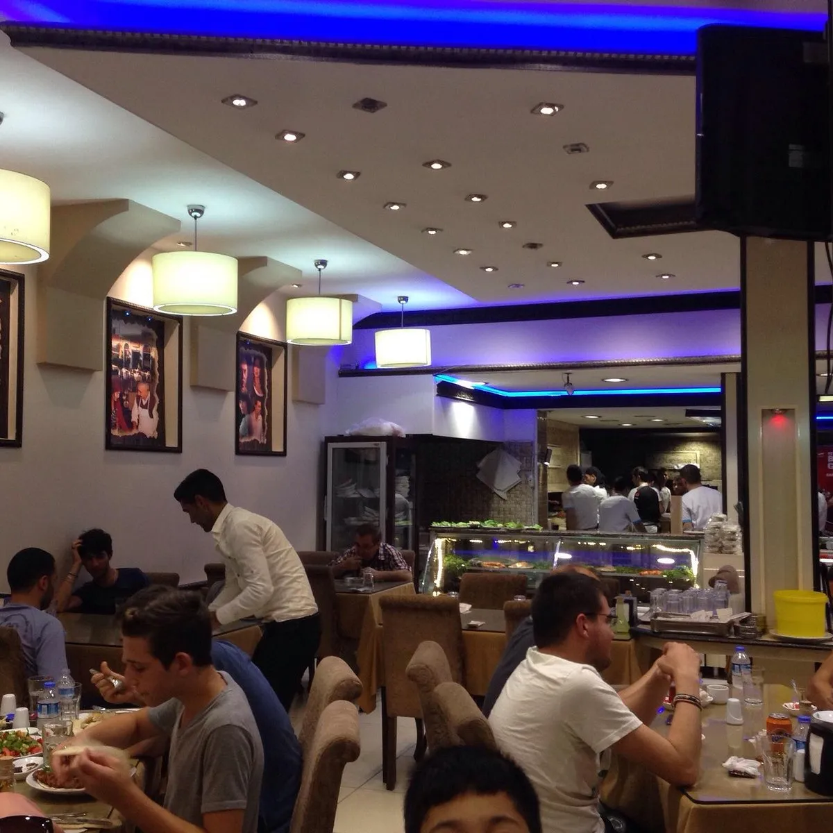 Izmir Karabağlar En İyi Restoranlar Listesi