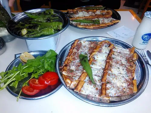 İzmir Pide Salonu - Kiraz İzmir