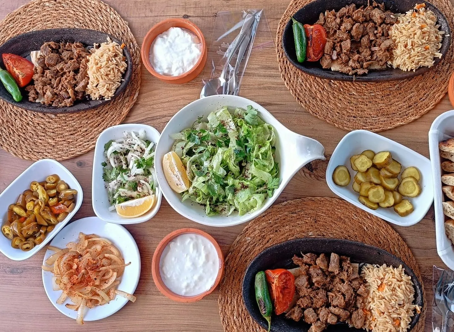 Meşhur Kavurmacı Uğur Usta - Menderes İzmir