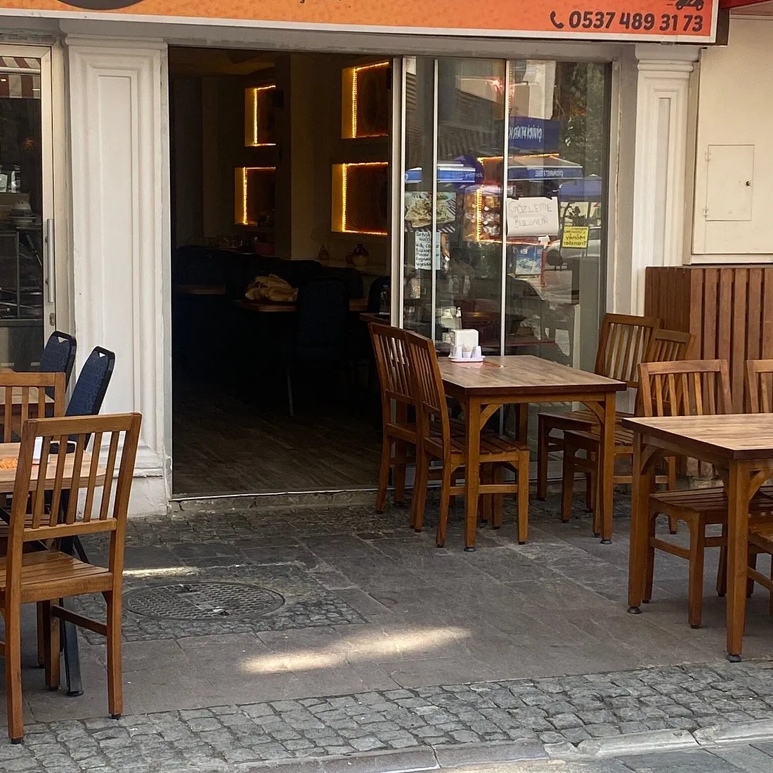 Sel&ccedil;uk Lokantacısı Alex'in Yeri - Sel&ccedil;uk İzmi̇r