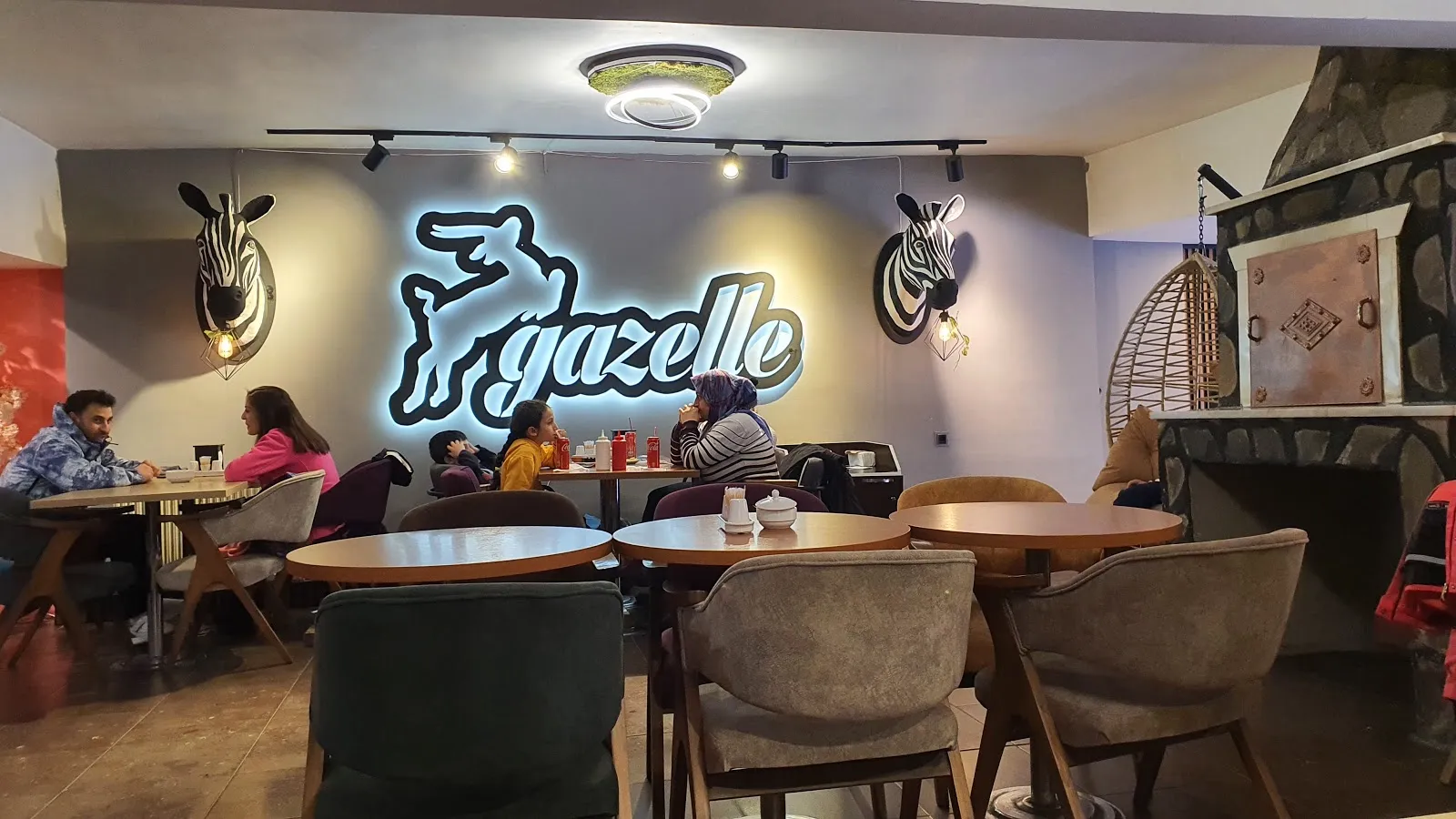 GAZELLE LOUNGE - Sarıkamış Kars