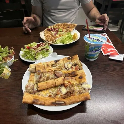 Güven Pide ve Etli Ekmek - Cide Kastamonu