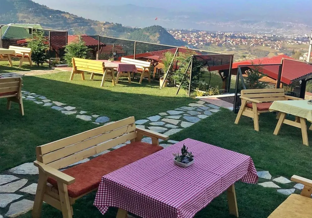 Ko&ccedil;al &Ccedil;iftliği Kafe&Restoran Yuvacık - Başiskele Kocaeli
