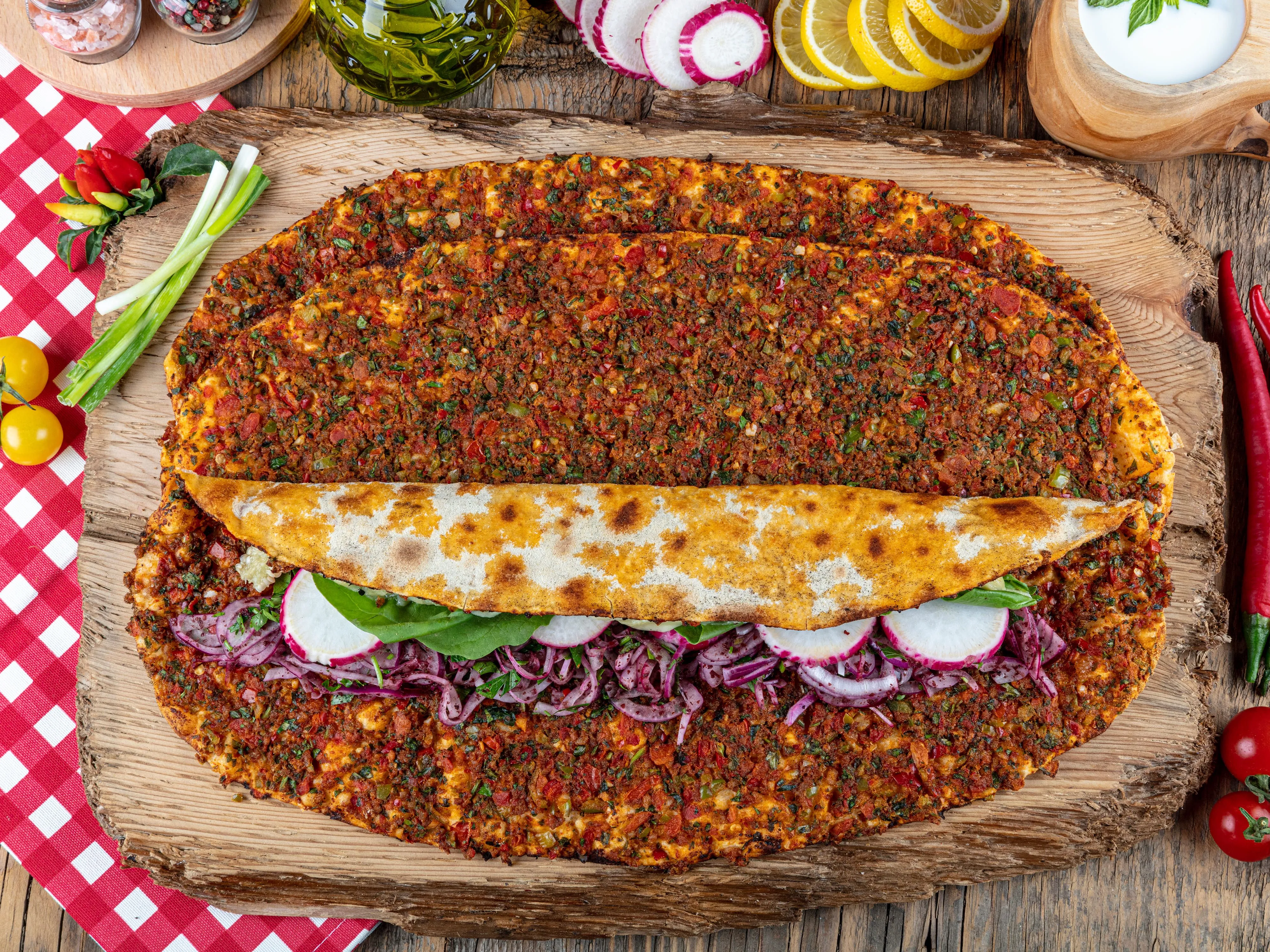 Yasin Usta Lahmacun & Pide - &Ccedil;ayırova Kocaeli̇