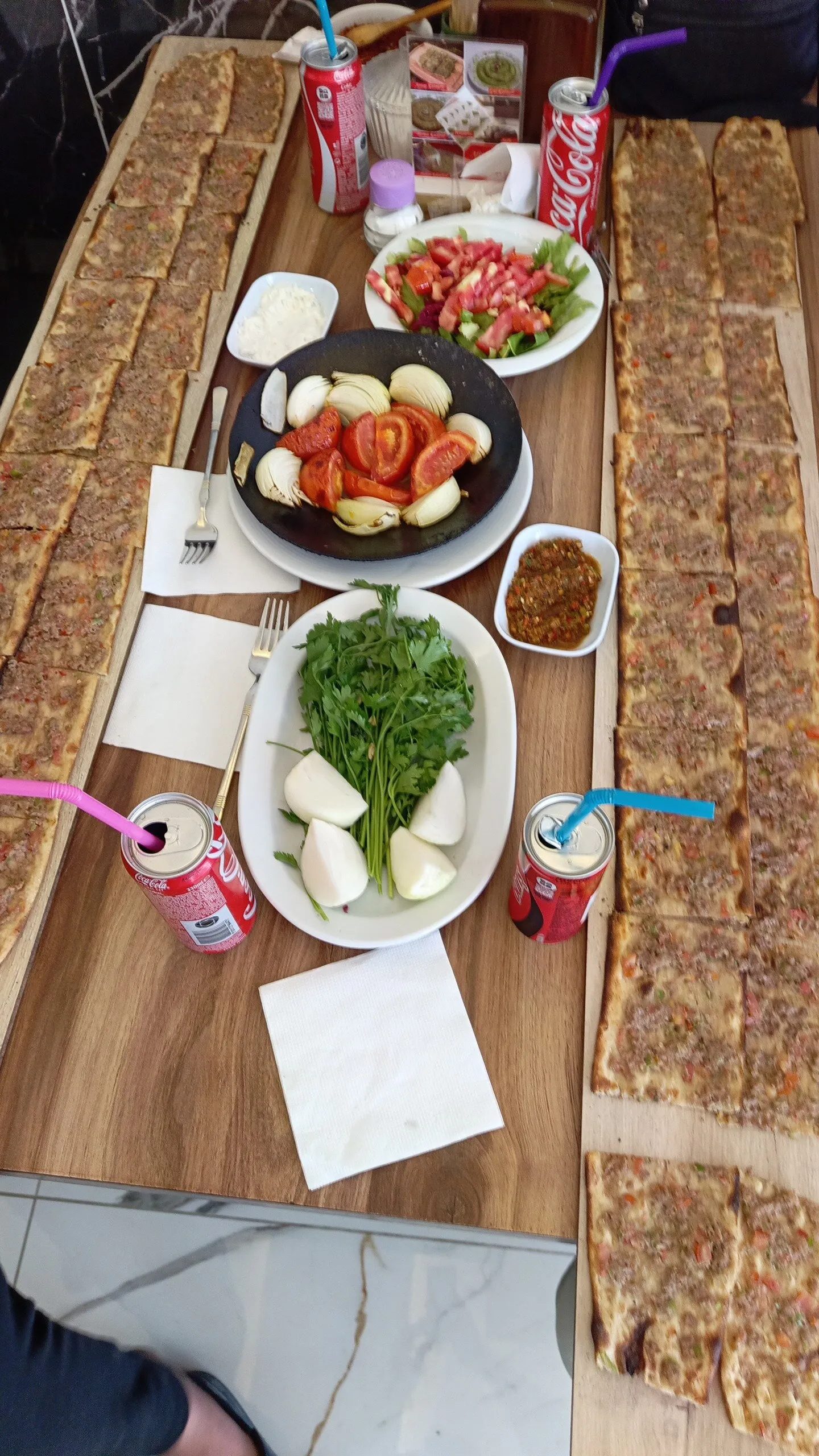 Emrah Usta Etli Pide - Akşehir Konya