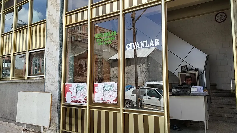 Ceylanlar Etli Ekmek & Tahinli Pide - Kadınhanı Konya