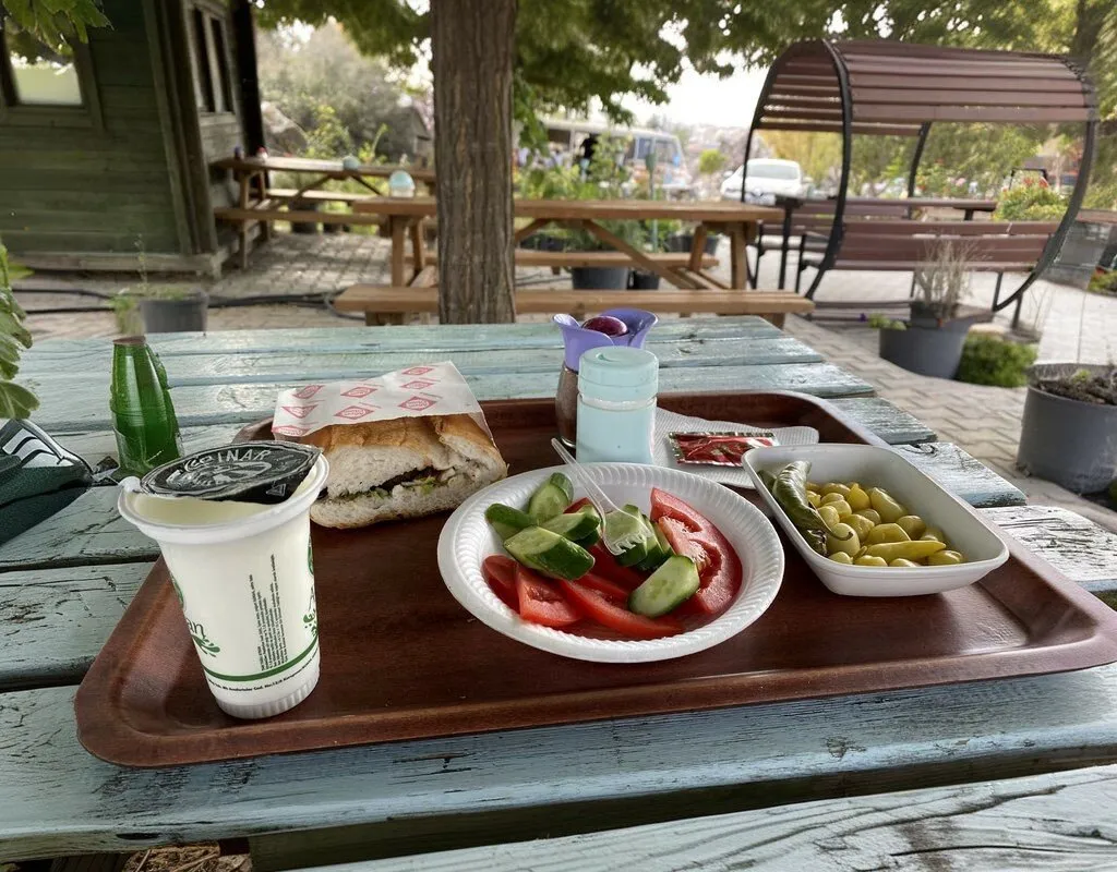 K&ouml;fte&ccedil;i ertan Usta - Karapınar Konya