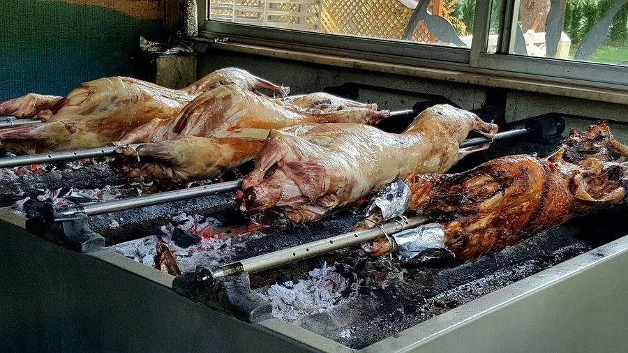 Ziyafet Kuzu &Ccedil;evirme - Akhisar Manisa