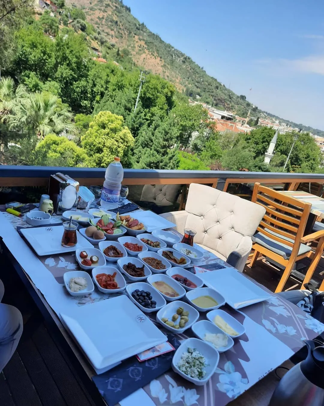Niobe Seyir Cafe & Kahvaltı Salonu - Şehzadeler Manisa