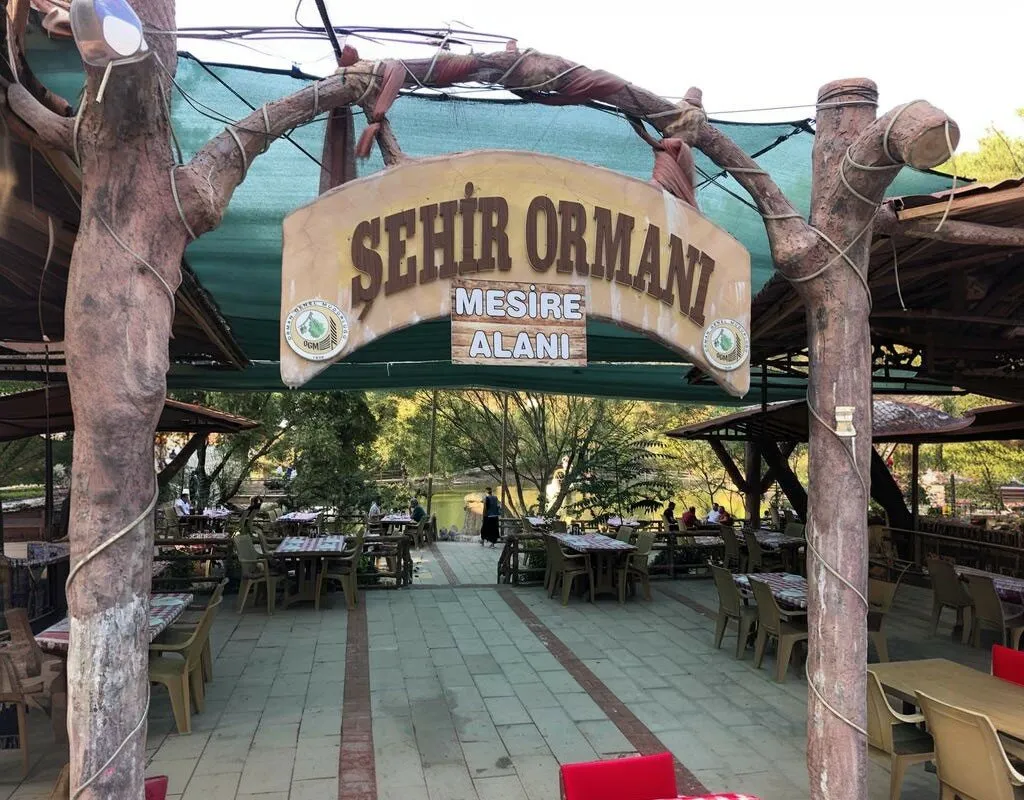 G&ouml;let Restaurant Manisa - Yunusemre Manisa