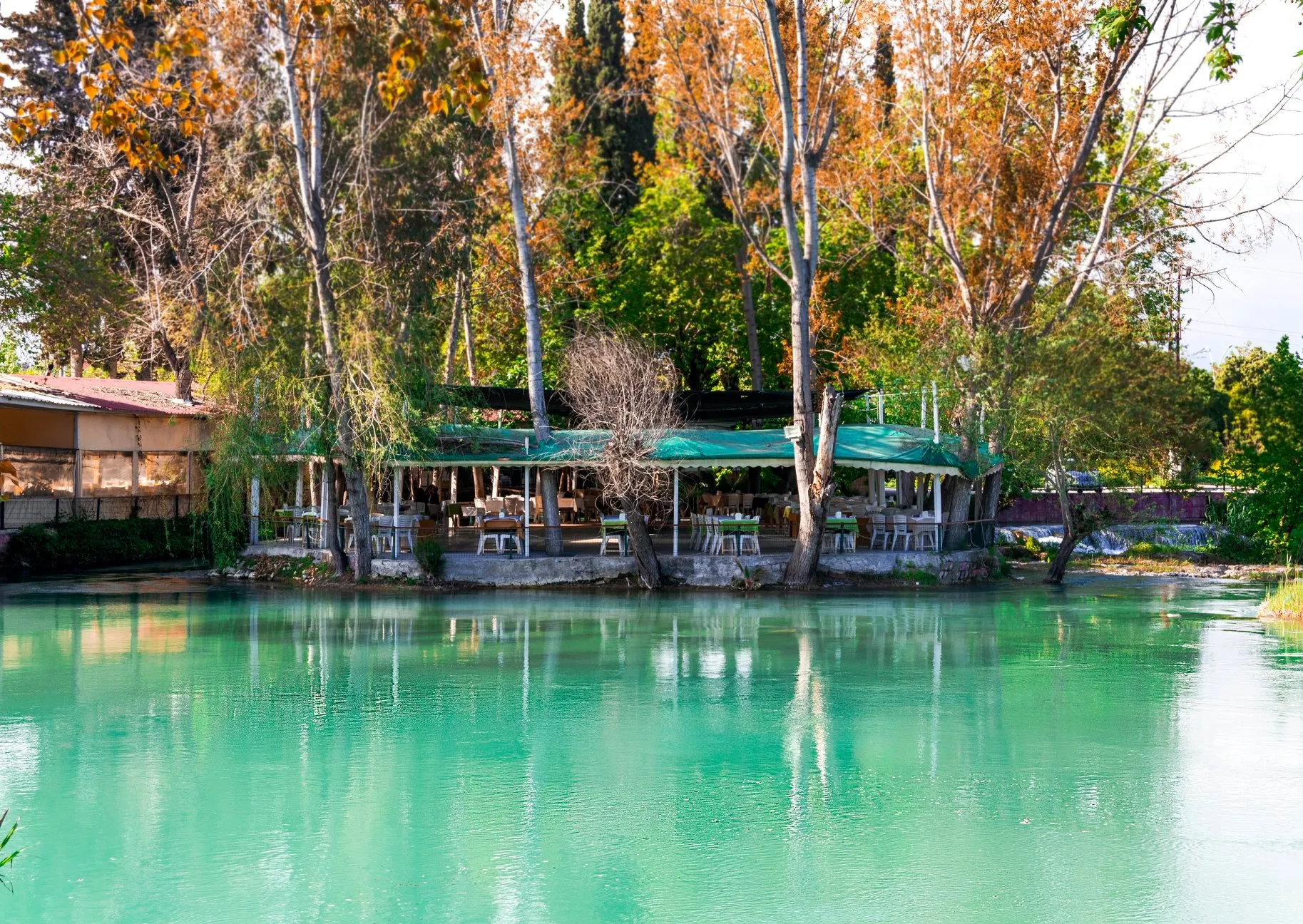 Tarsus Şelale Has Bah&ccedil;e Restaurant - Tarsus Mersi̇n