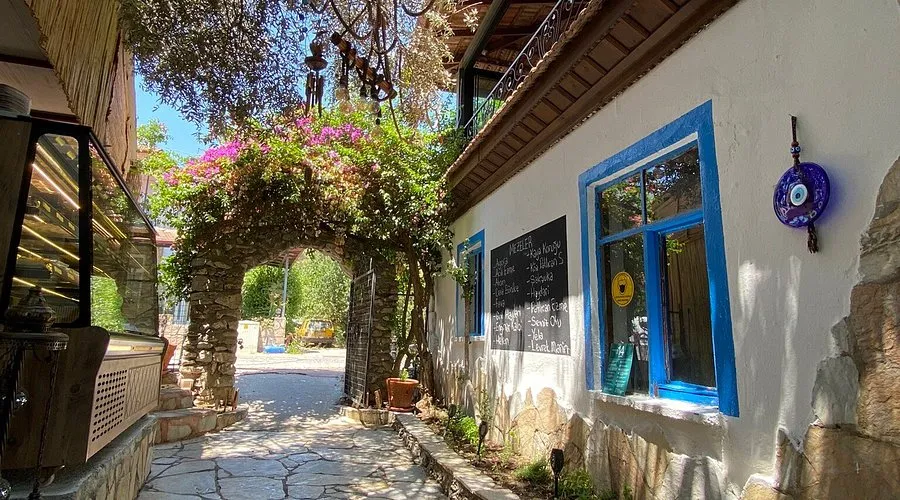 SARIGERME MEYHANESİ FISHERMANS HOUSE TAVERN - Ortaca Muğla