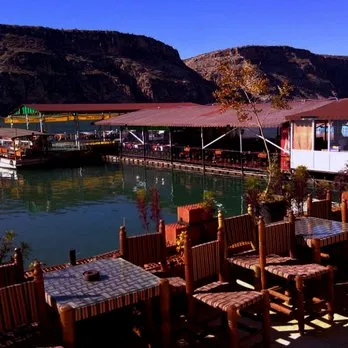 Halfeti Siyah K&ouml;şk Duba Restaurant - Halfeti Şanlıurfa