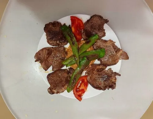 Bulut cafe restaurant - G&ouml;lova Si̇vas