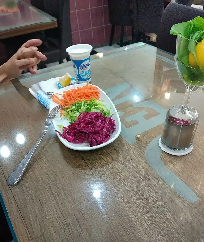 &Ouml;zden Lokantasi - Kangal Si̇vas