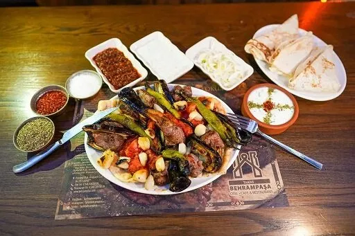 Y&ouml;resel Yemekler Lokantası - Yıldızeli Sivas