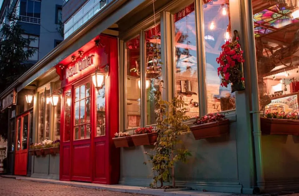 Neşeli G&uuml;nler Sanat Cafe - Tokat Merkez Tokat