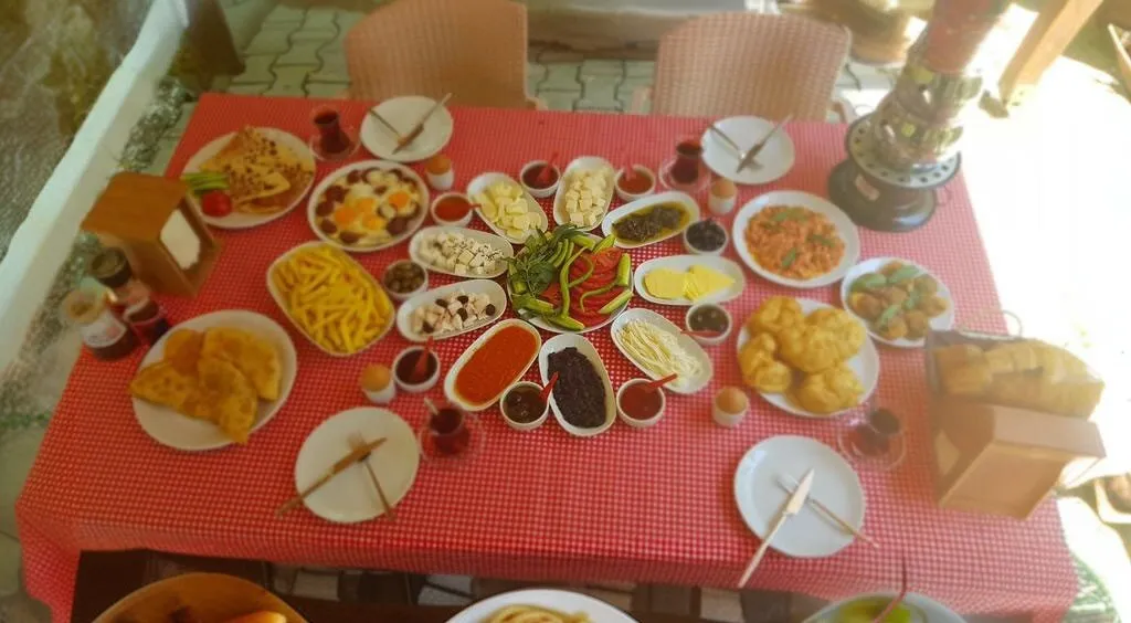 Mahmut'un Yeri K&ouml;y Kahvaltısı ve Et-Mangal - Armutlu Yalova