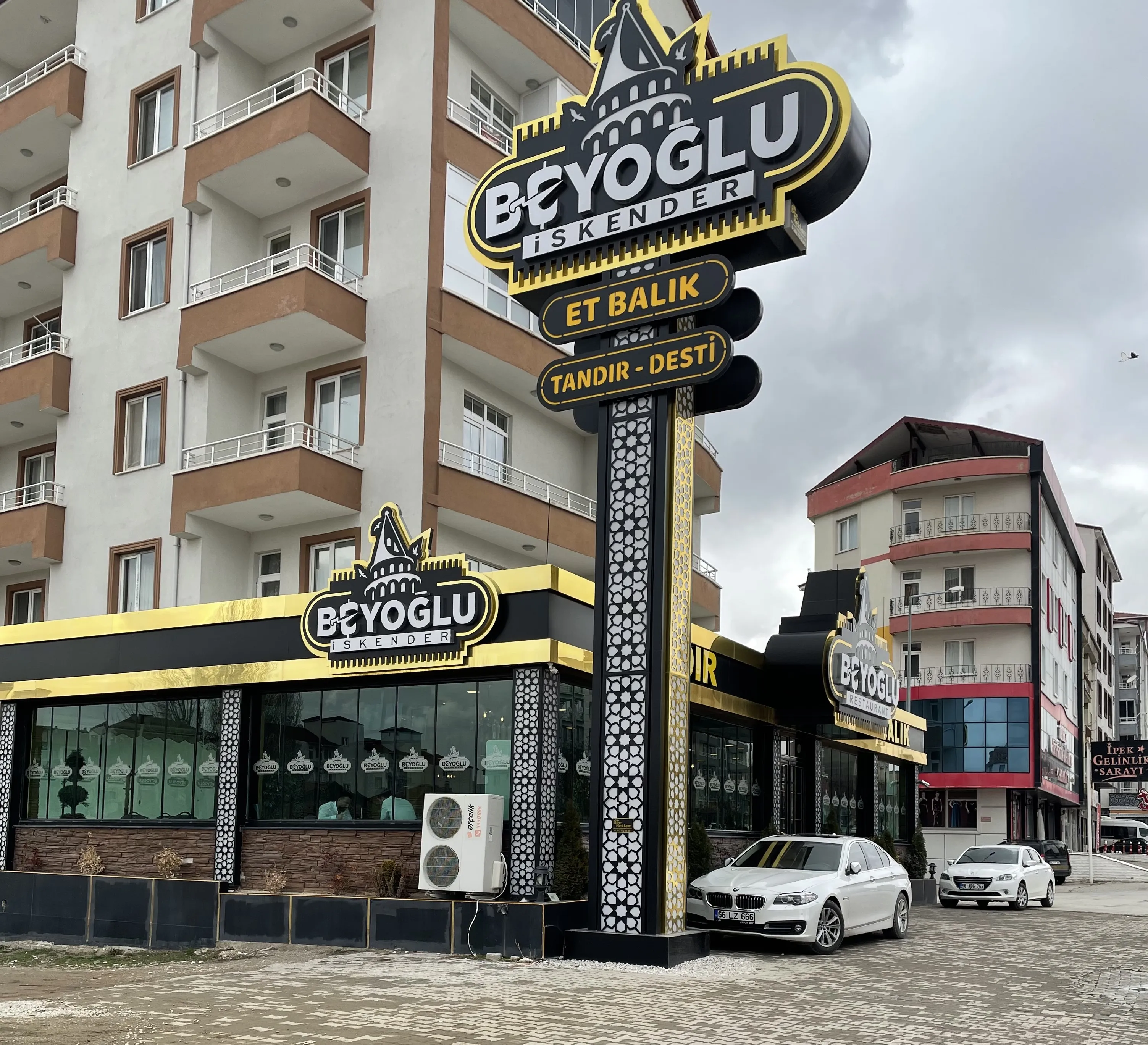 Beyoğlu İskender Et Balık Restaurant - Sarikaya Yozgat