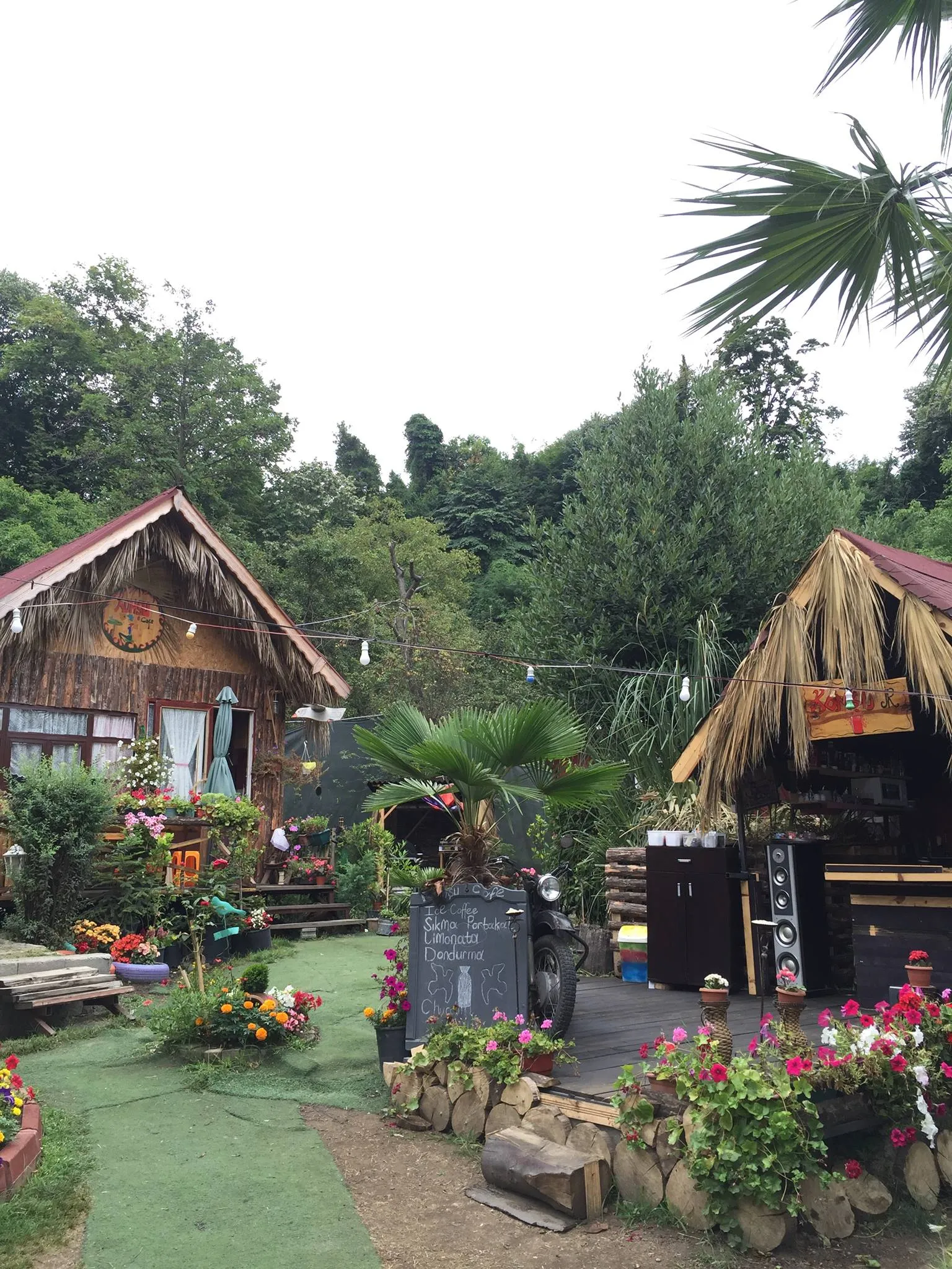 Komşu Cafe Restoran - Kozlu Zonguldak